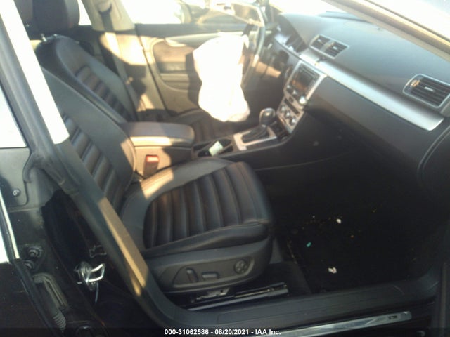 2015 Volkswagen CC, VIN: WVWBN7ANXFE821874