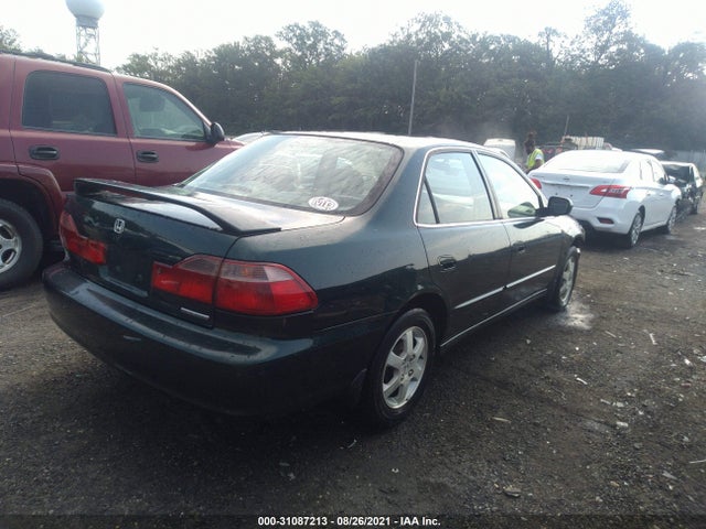 2000 HONDA ACCORD SDN SE VIN: 1HGCG5676YA046997