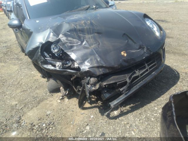 2017 PORSCHE MACAN WP1AA2A57HLB82201 Photo 9