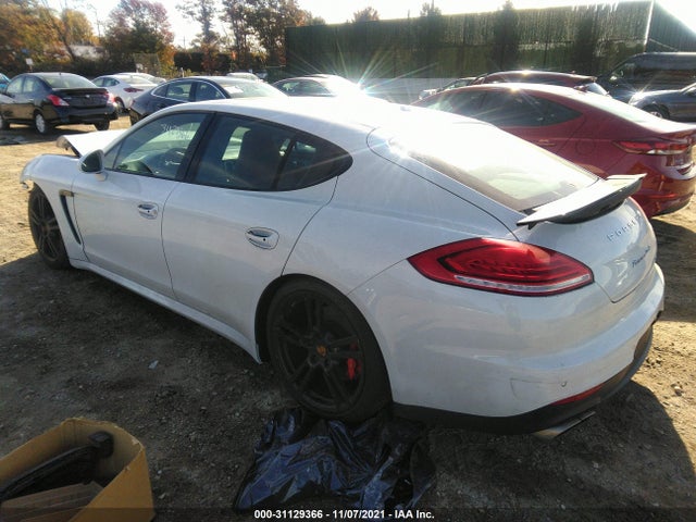 2015 Porsche Panamera, VIN: WP0AC2A75FL070345