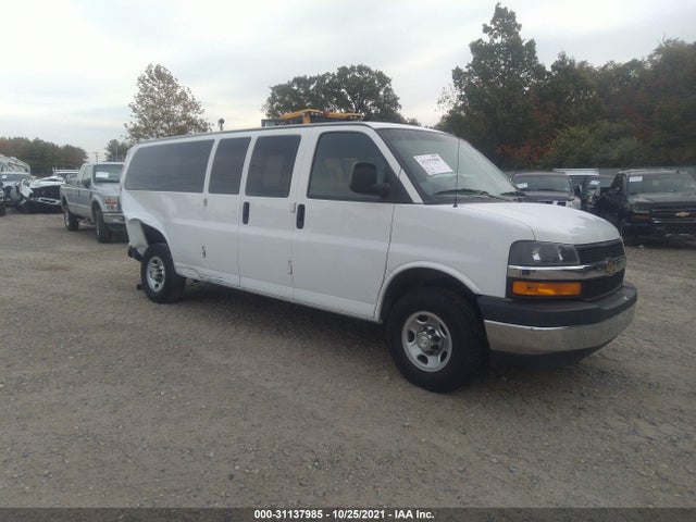 2018 Chevrolet Express, VIN: 1GAZGPFG2J1257553