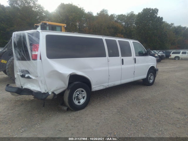 2018 Chevrolet Express, VIN: 1GAZGPFG2J1257553