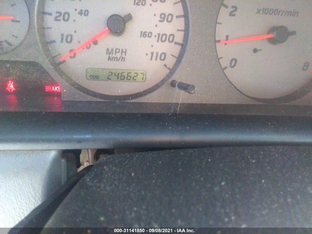 2001 NISSAN XTERRA SE VIN: 5N1ED28Y41C526563
