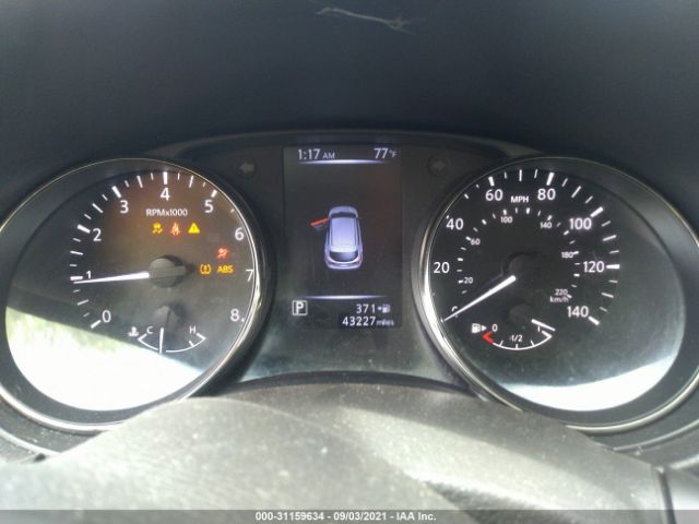 JN1BJ1CR2HW140326 Nissan Rogue Sport Sv