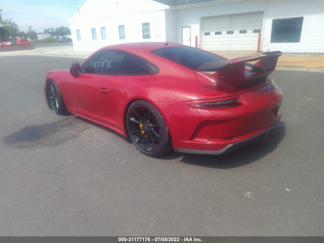 2018 Porsche 911, VIN: WP0AC2A93JS174266