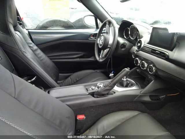 2021 Mazda MX-5 Miata, VIN: JM1NDAM70M0452253