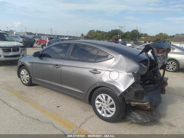 Hyundai ELANTRA SE 2018 5NPD74LF4JH321709 Image 3
