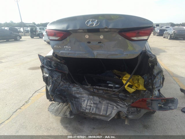 Hyundai ELANTRA SE 2018 5NPD74LF4JH321709 Image 6