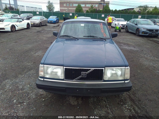 YV1AA884XM1450403 Volvo 240