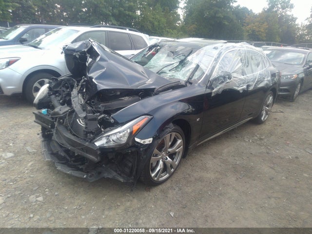 2018 Infiniti Q70, VIN: JN1BY1PR4JM370117
