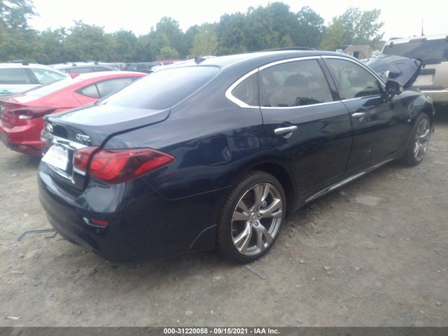 2018 Infiniti Q70, VIN: JN1BY1PR4JM370117