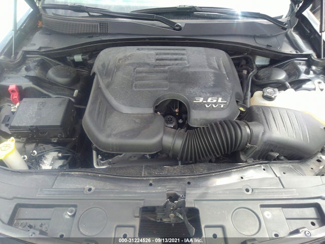 Chrysler 300 Touring 2018 2C3CCAAG0JH308292 Image 10