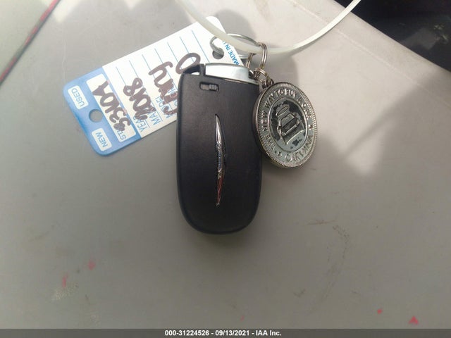 Chrysler 300 Touring 2018 2C3CCAAG0JH308292 Image 11
