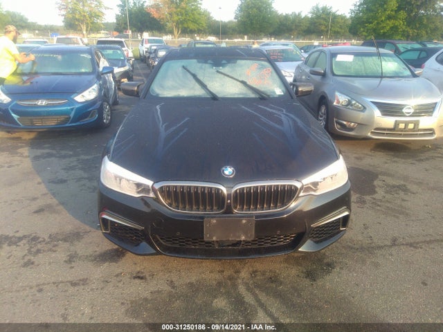 2018 BMW 5 Series, VIN: WBAJB9C5XJG463750