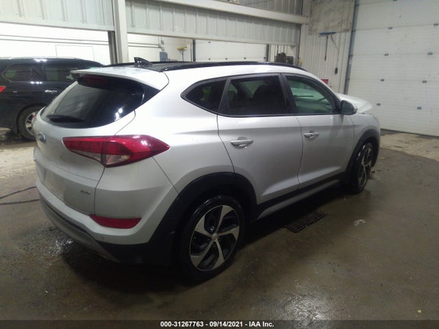 Hyundai Tucson Value 2018 KM8J3CA23JU777971 Image 4