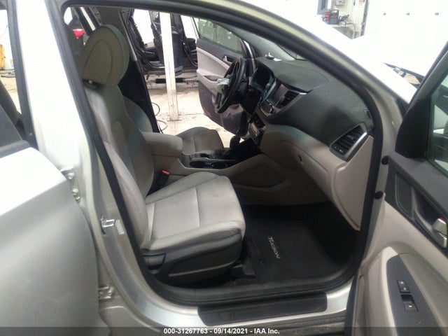 Hyundai Tucson Value 2018 KM8J3CA23JU777971 Image 5