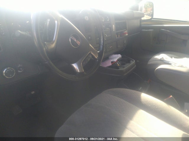 2017 GMC Savana, VIN: 1GTW7AFF3H1101658