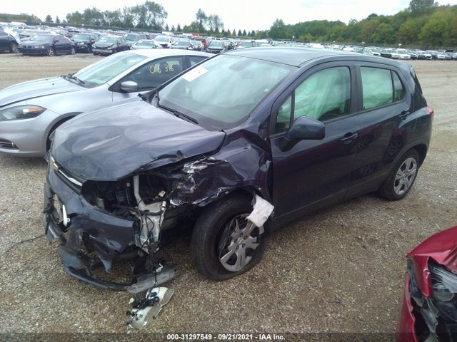 Chevrolet TRAX LS 2018 3GNCJKSB4JL317876 Image 2