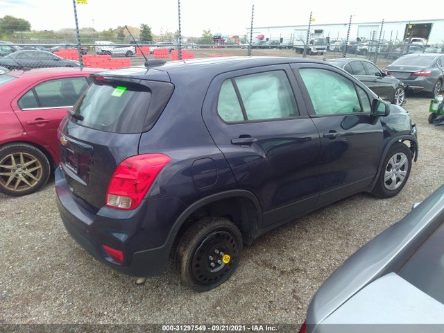 Chevrolet TRAX LS 2018 3GNCJKSB4JL317876 Image 4