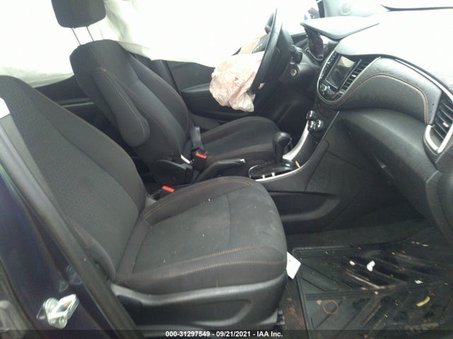 Chevrolet TRAX LS 2018 3GNCJKSB4JL317876 Image 5