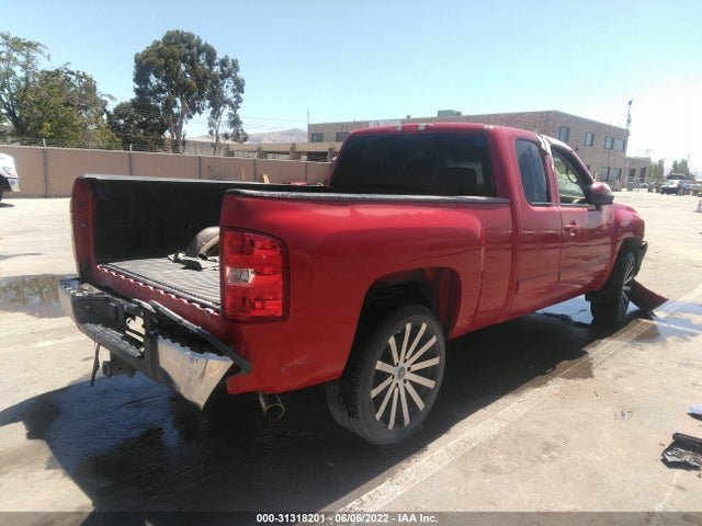 2008 CHEVROLET SILVERADO 1500 LT W/1LT VIN: 2GCEC19J881138545