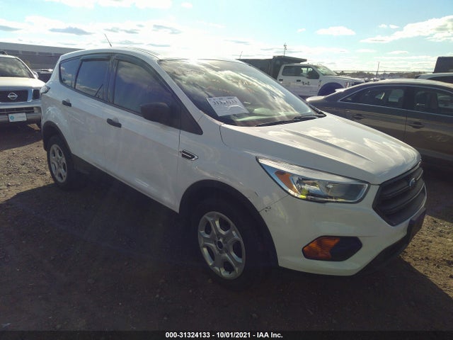 2017 Ford Escape, VIN: 1FMCU0F71HUC05784