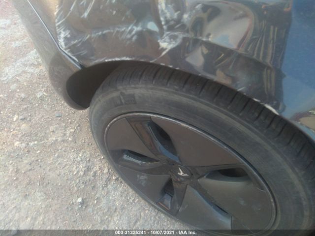 5YJ3E1EA3MF976738 Tesla Model 3 Standard Range Plus