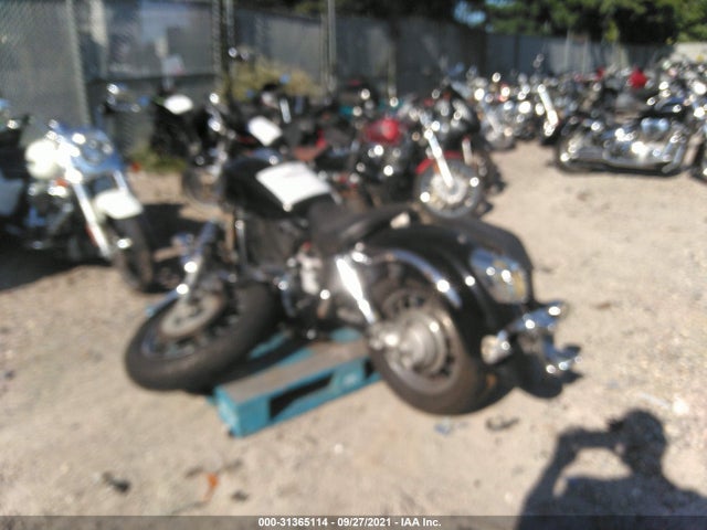 1998 HONDA VT1100 C3 VIN: 1HFSC3904WA004534