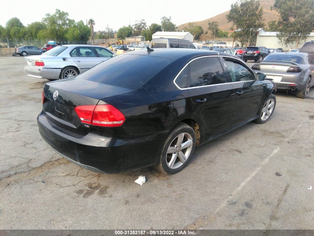 Volkswagen Passat 1.8t Wolfsburg Edition 2014 1VWAT7A34EC057527 Image 4
