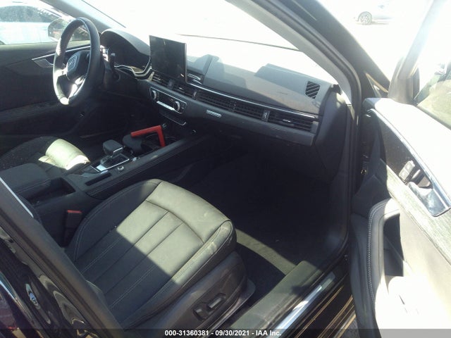 2021 Audi A4, VIN: WAUBBAF45MA023869