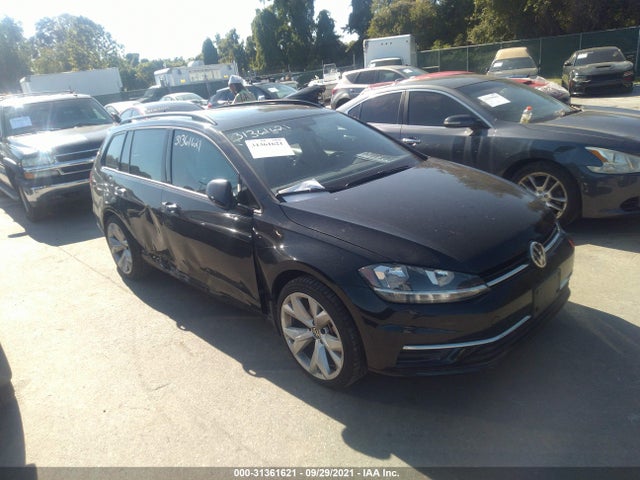 2018 Volkswagen Golf, VIN: 3VWD17AU8JM753408