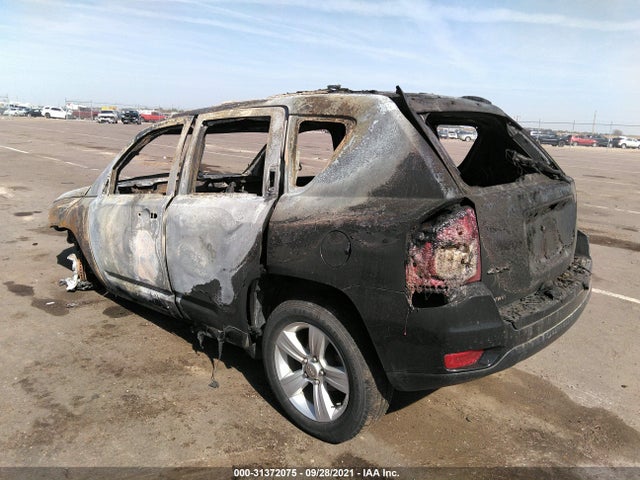1C4NJDEB3GD759202 Jeep Compass Latitude