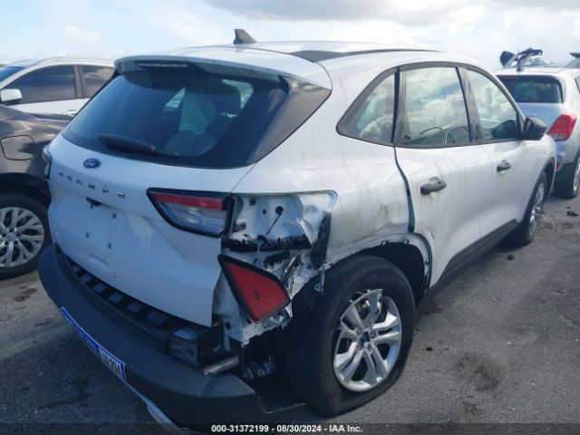 1FMCU0F61MUA36822 Ford ESCAPE S