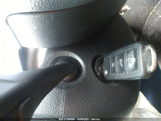 3VW2K7AJ0EM373737 Volkswagen Jetta 2.0l S