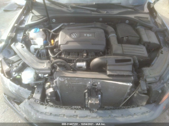 1VWDT7A37HC080446 Volkswagen Passat R-line W/comfort Pkg