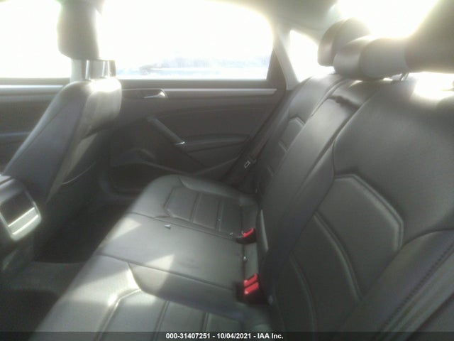 1VWDT7A37HC080446 Volkswagen Passat R-line W/comfort Pkg