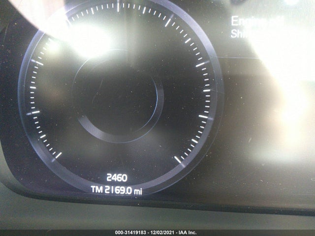 2021 Volvo XC40, VIN: YV4162UL3M2569600