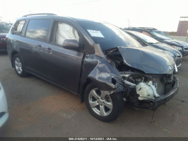 Toyota SIENNA LE 2015 5TDKK3DC3FS551229 Image 1