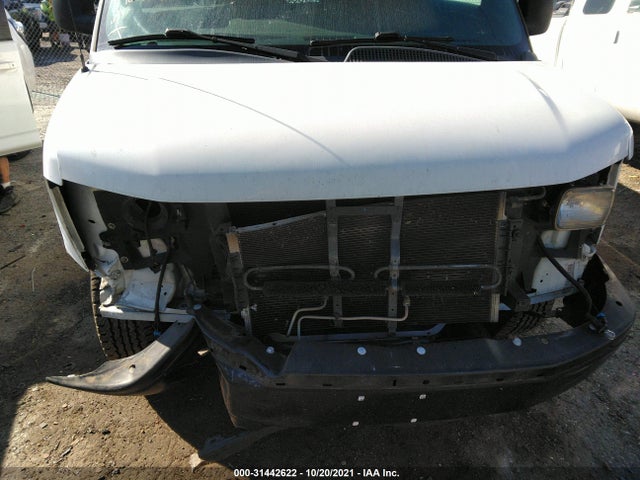 2015 Chevrolet Express, VIN: 1GCWGFCF8F1142852