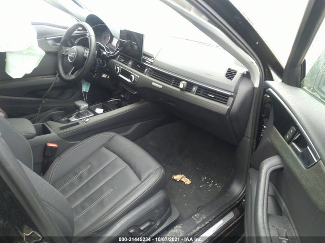 2021 Audi A4, VIN: WAUABAF49MN007159