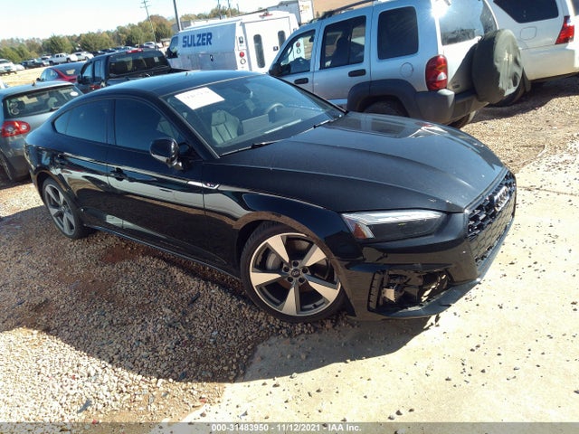 2021 Audi A5, VIN: WAUFACF55MA004103