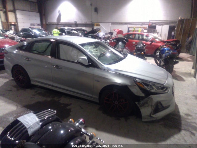 2019 Hyundai Sonata, VIN: KMHE24L34KA090906