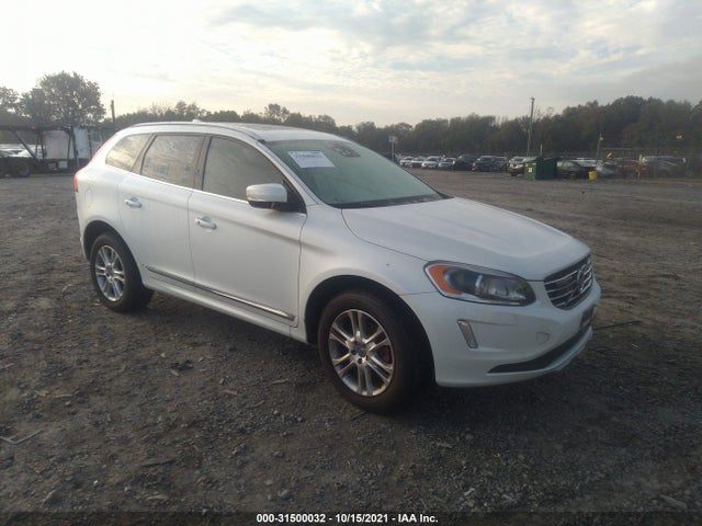 2016 Volvo XC60, VIN: YV4612RM9G2845496