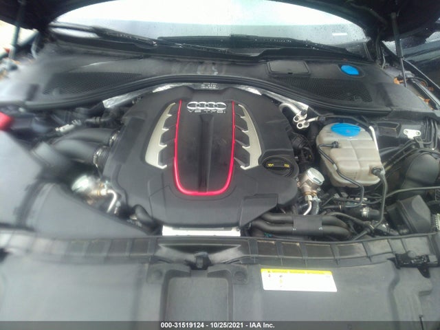 2017 Audi S7, VIN: WAUWFAFC8HN015440