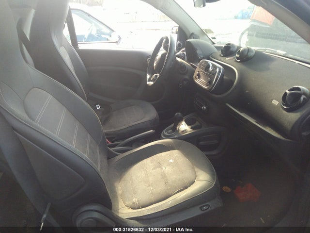 2016 Smart Fortwo, VIN: WMEFJ5DA8GK059353
