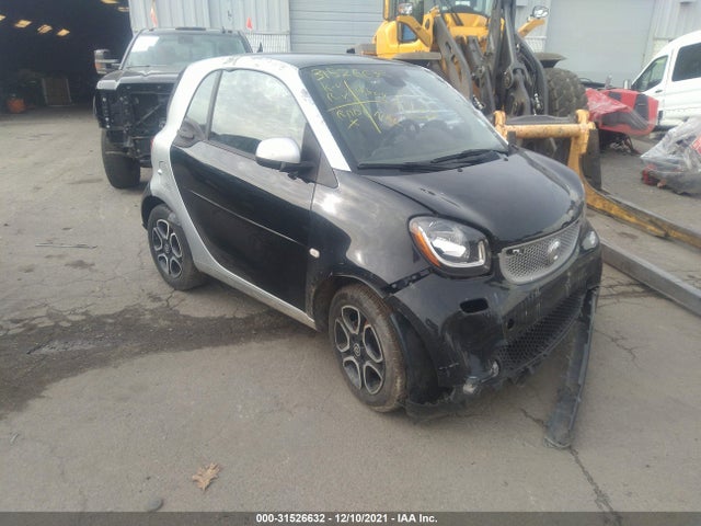 2016 Smart Fortwo, VIN: WMEFJ5DA8GK059353