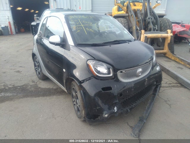 2016 Smart Fortwo, VIN: WMEFJ5DA8GK059353