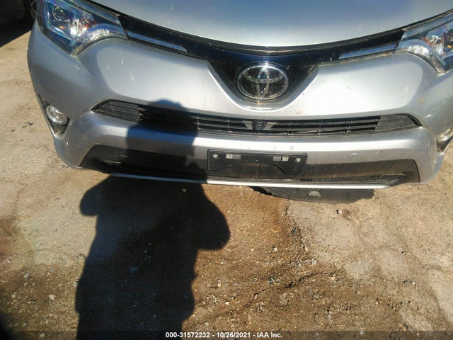 2017 TOYOTA RAV4 VIN: 2T3DFREV7HW563885