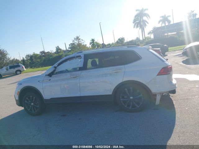 3VV3B7AX5NM009472 Volkswagen Tiguan 2.0t Se
