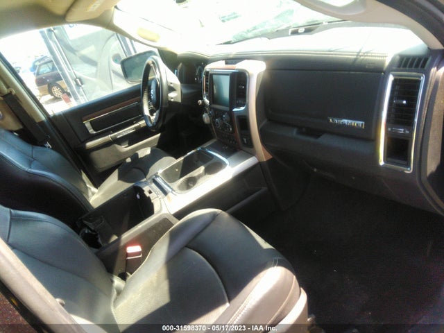 1C6RR7NTXHS668100 RAM 1500 Laramie